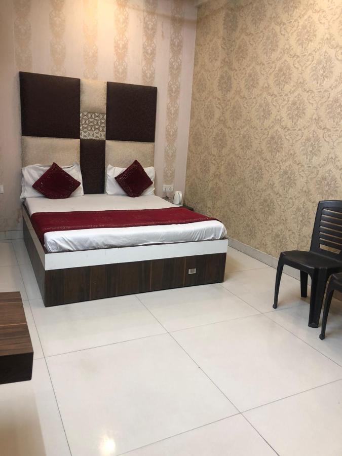 Hotel Robin Inn Amritsar Extérieur photo