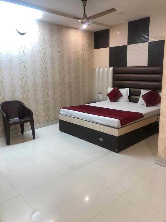 Hotel Robin Inn Amritsar Extérieur photo