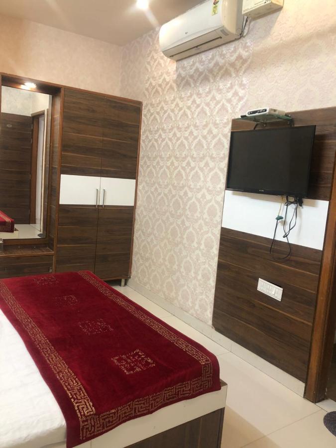 Hotel Robin Inn Amritsar Extérieur photo