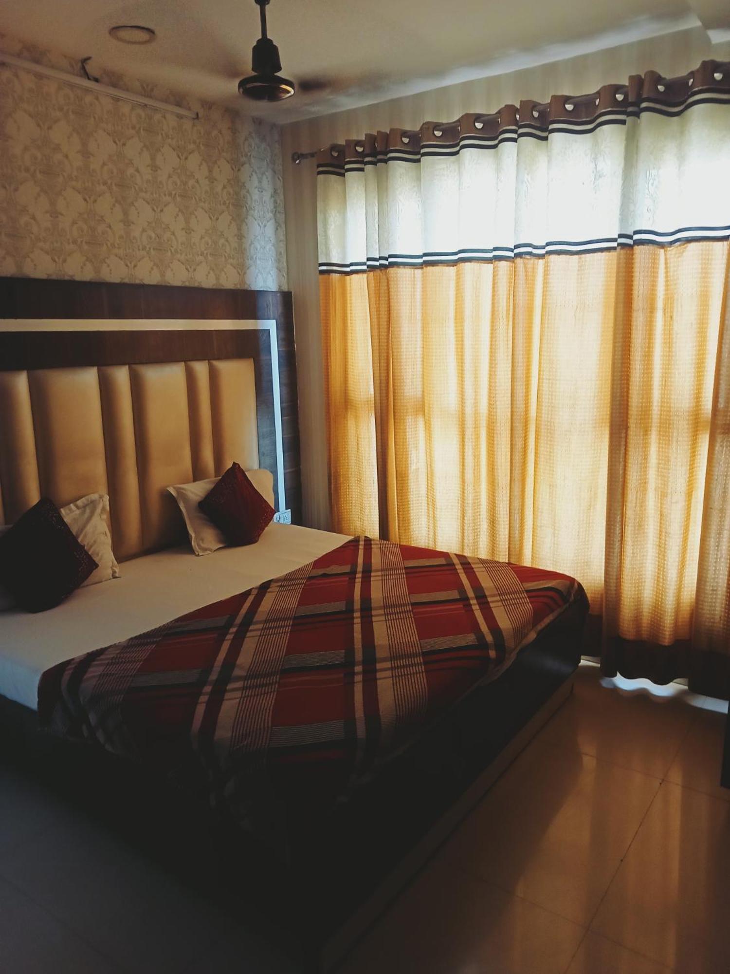 Hotel Robin Inn Amritsar Extérieur photo